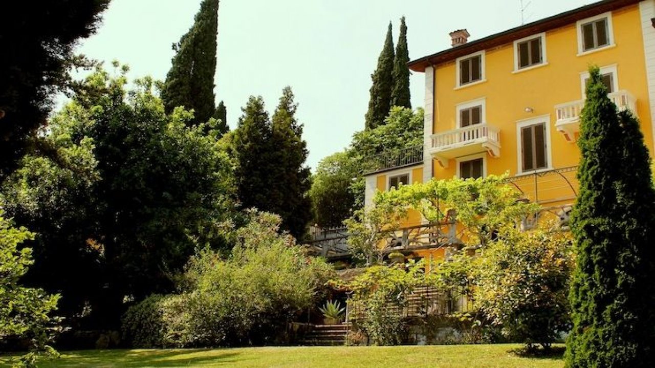 Alquiler villa by the lago Salò Lombardia foto 16