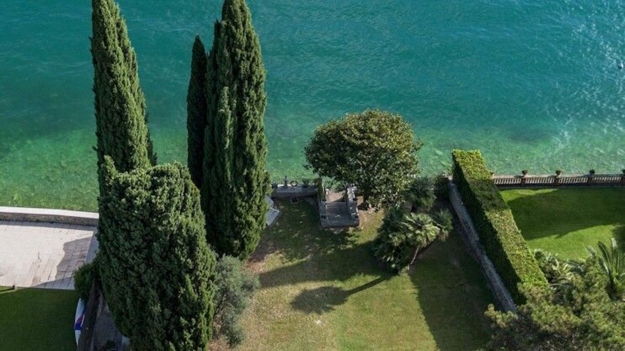 Alquiler villa by the lago Salò Lombardia foto 10