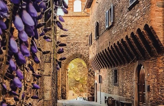 Passeggiata a Firenze sulle tracce di leggende e racconti  
