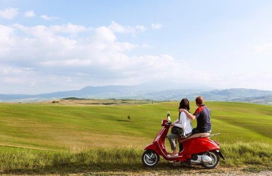 Tour in Vespa in Val D´Orcia  