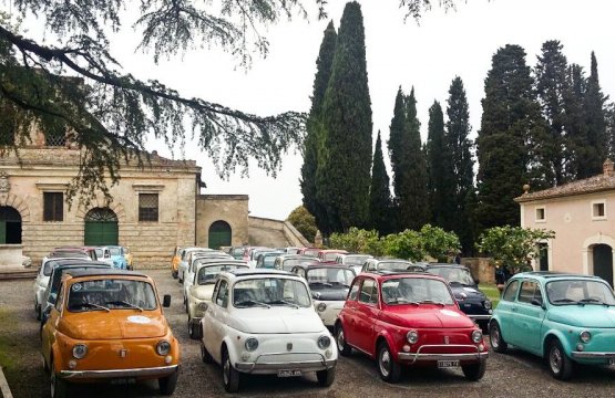 Tour in auto d´epoca nella campagna romana  