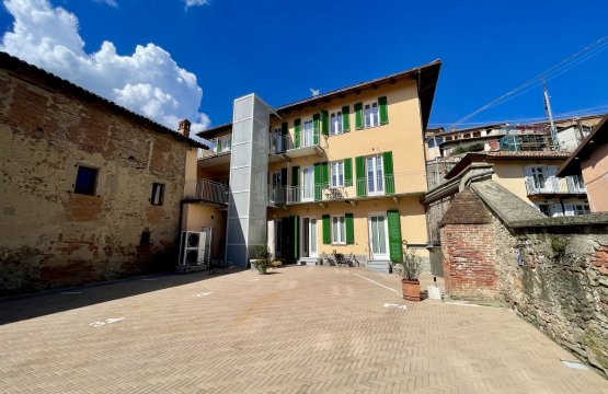 Short rent Mansion Quiet zone La Morra Piemonte
